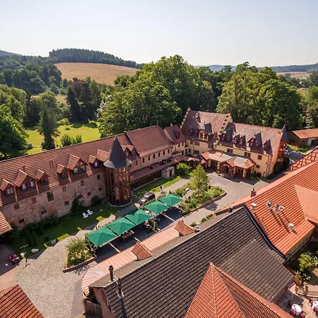 Schlosshotel Weyberhöfe-3